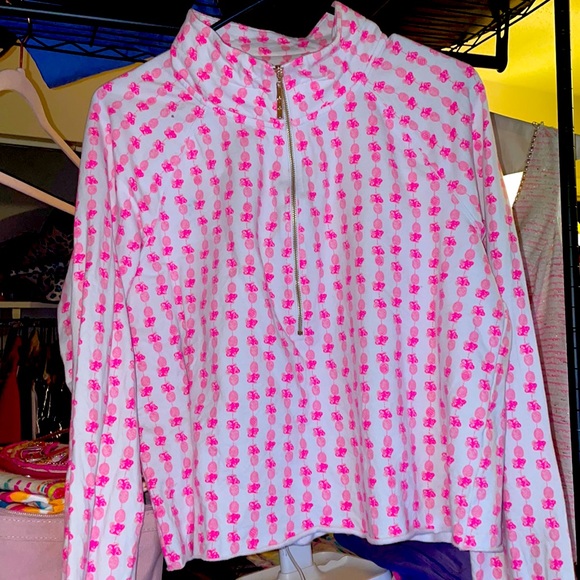 Lilly Pulitzer Tops - Lilly Pulitzer Ronan cropped popover UPF +50 in pink topaz pineapple size large